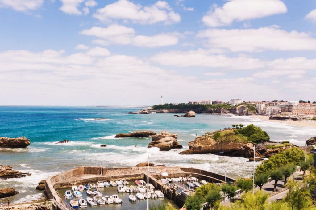 location vacances pays basque biarritz port des pecheurs