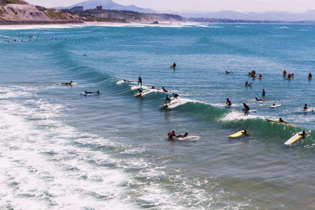 location vacances pays basque meilleurs spots de surf cote des basques